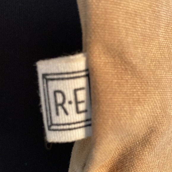 Rachel-Elise weather resistant cotton canvas backpack - Picture 3 of 16